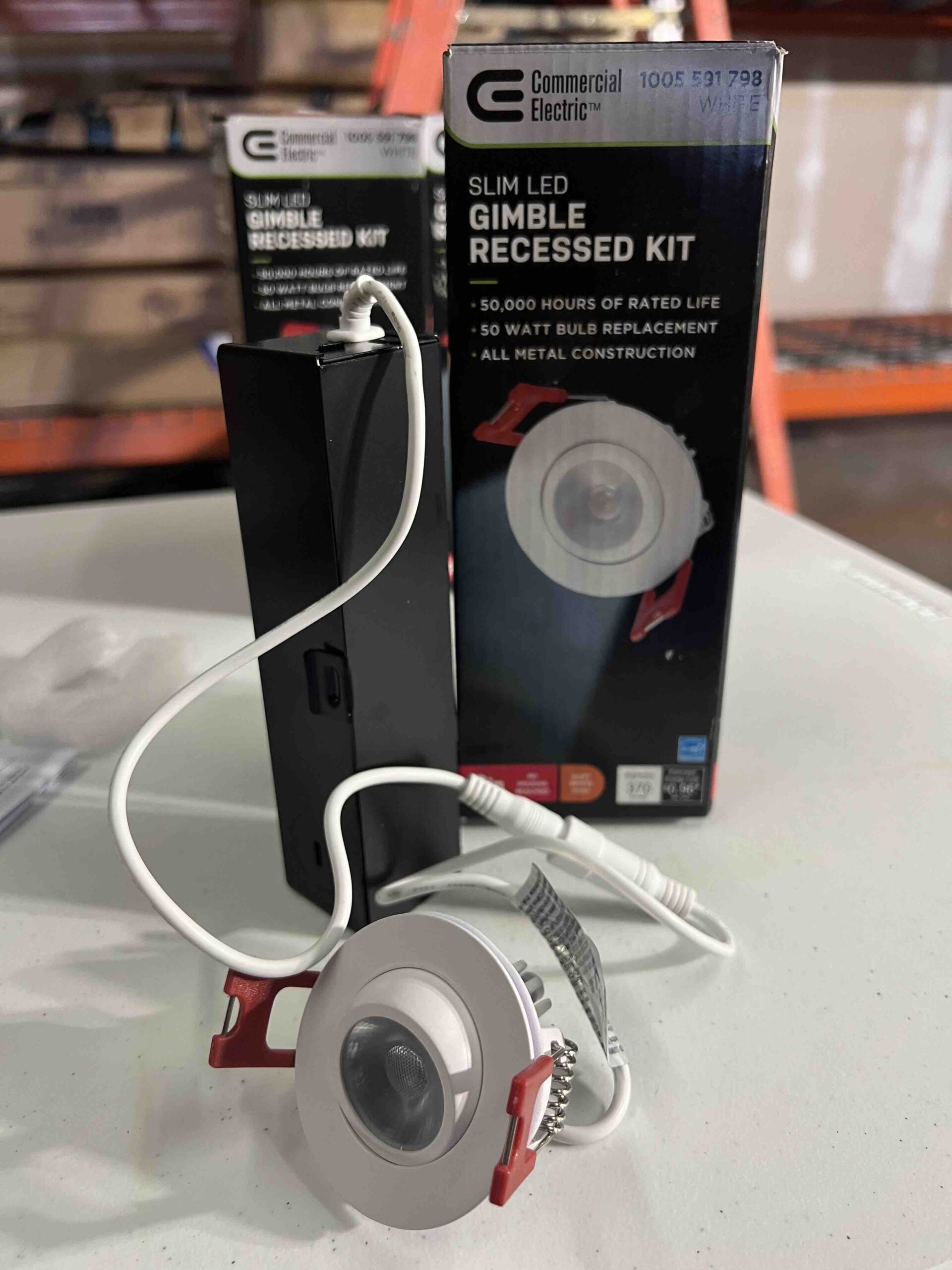 COMMERCIAL ELECTRIC 2 In. Gimble LED Integrated Trimless Recessed Lighting Kit